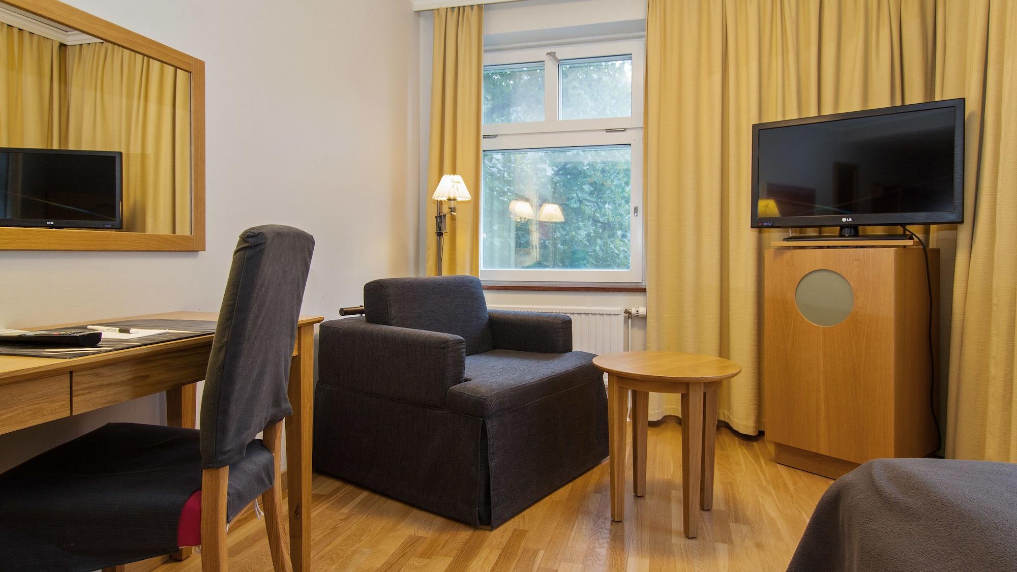 Elite City Hotel, Oerebro Eksteriør bilde